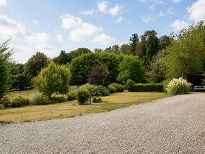 Photo 4- click for photo gallery